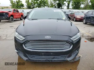 2016 Ford Fusion SE with VIN 3FA6P0T92GR285901, listed as a Copart auction lot 59808075 with 163,164 mi miles and Clean title. Bid and sale history available at DreamBid. Image 5.
