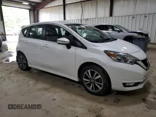 2018 Nissan Note SV z VIN 3N1CE2CP7JL357797, wystawiony jako Copart lot #64172435 z przebiegiem 37 083 mil mil oraz Szkoda całkowita • Salvage title. Historia ofert i sprzedaży dostępna na DreamBid. Obrazek 4.