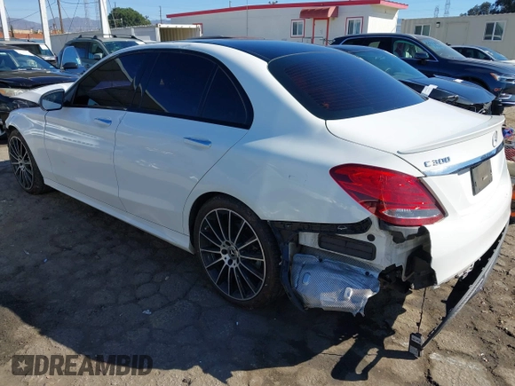 2018 Mercedes-Benz C 300 with VIN WDDWF4JB0JR397714, listed as a IAAI auction lot 41644105 with 91,708 mi miles and . Bid and sale history available at carsss.com. Image 3.