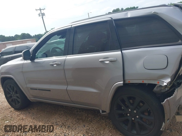2021 Jeep Grand Cherokee Laredo E с VIN 1C4RJEAG0MC625113, выставлен на аукционе IAAI как лот 42280310 с пробегом 56 111 миль миль и . История ставок и продаж доступна на DreamBid. Изображение 14.