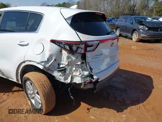 2019 Kia Sportage LX with VIN KNDPM3AC3K7536691, listed as a IAAI auction lot 41733413 with 77,095 mi miles. Bid and sale history available at carsss.com. Image 6.