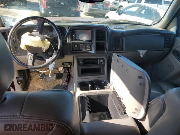 2005 Chevrolet Suburban LT z VIN 3GNFK16Z15G161144, wystawiony jako Copart lot #43134015 z przebiegiem Nie podano mil oraz Szkoda całkowita • Salvage title. Historia ofert i sprzedaży dostępna na DreamBid. Obrazek 8.