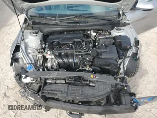 2022 Hyundai Elantra SEL z VIN 5NPLN4AG9NH069250, wystawiony jako Copart lot #44895245 z przebiegiem 55 926 mil mil oraz Szkoda całkowita • Salvage title. Historia ofert i sprzedaży dostępna na DreamBid. Obrazek 11.
