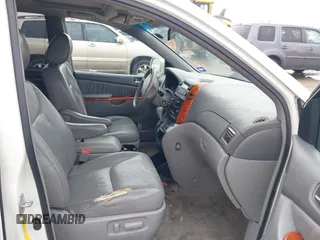 2010 Toyota Sienna XLE with VIN 5TDYK4CCXAS315235, listed as a IAAI auction lot 41451211 with 190,189 mi miles and . Bid and sale history available at carsss.com. Image 5.