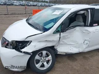 2012 Toyota Sienna LE AAS с VIN 5TDKK3DC7CS224490, выставлен на аукционе IAAI как лот 42030426 с пробегом 222 068 миль миль и . История ставок и продаж доступна на DreamBid. Изображение 6.