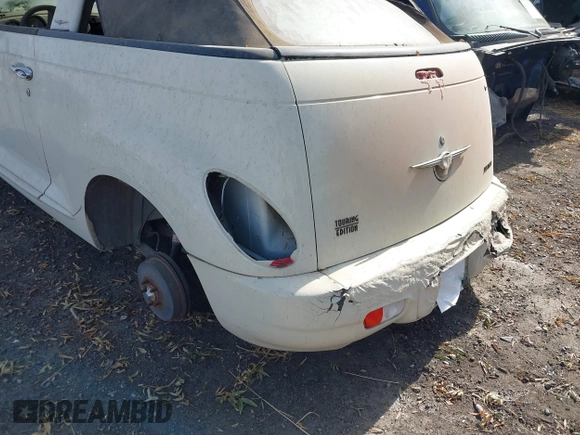 2006 Chrysler PT Cruiser Touring with VIN 3C3JY55E86T276005, listed as a IAAI auction lot 40515118 with Not provided miles and . Bid and sale history available at DreamBid. Image 11.