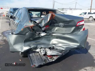 2014 Toyota Camry L with VIN 4T4BF1FK2ER404540, listed as a IAAI auction lot 40744025 with 1 mi miles. Bid and sale history available at carsss.com. Image 6.