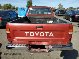 1993 Toyota Pickup DLX с VIN 4TAVN13D3PZ126673, выставлен на аукционе Copart как лот 72375914 с пробегом 197 409 миль миль и Списание • Salvage title. История ставок и продаж доступна на DreamBid. Изображение 6.