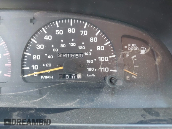 1998 Toyota 4Runner SR5 z VIN JT3GN86R0W0060376, wystawiony jako IAAI lot #42465641 z przebiegiem 321 550 mil mil oraz . Historia ofert i sprzedaży dostępna na DreamBid. Obrazek 15.