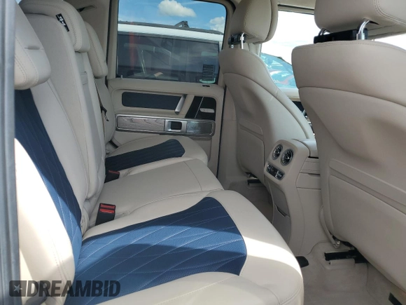 2020 Mercedes-Benz G 550 z VIN W1NYC6BJ3LX340654, wystawiony jako Copart lot #73865904 z przebiegiem 43 861 mil mil oraz Nie do naprawy • Non repairable. Historia ofert i sprzedaży dostępna na DreamBid. Obrazek 11.