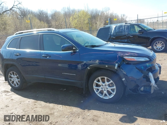2018 Jeep Cherokee Latitude Tech Connect with VIN 1C4PJMCB8JD523387, listed as a IAAI auction lot 42022995 with 35,184 mi miles and . Bid and sale history available at DreamBid. Image 13.