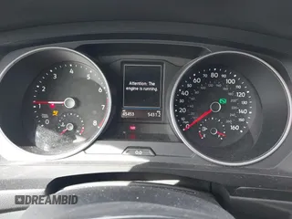 2018 Volkswagen Tiguan SEL z VIN 3VV2B7AX0JM197274, wystawiony jako IAAI lot #42392421 z przebiegiem 45 453 mil mil oraz . Historia ofert i sprzedaży dostępna na DreamBid. Obrazek 7.