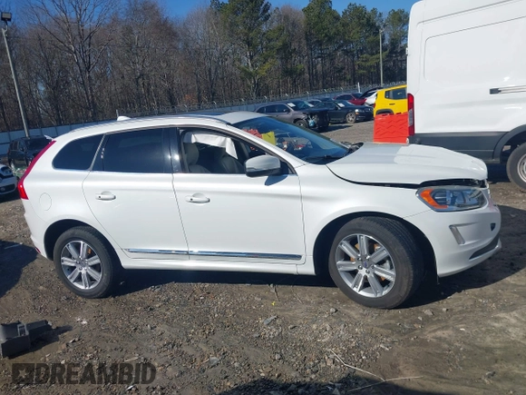 2017 Volvo XC60 Inscription with VIN YV440MDU1H2036136, listed as a IAAI auction lot 41481058 with 1 mi miles. Bid and sale history available at carsss.com. Image 13.