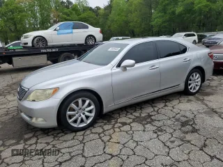 2009 Lexus LS 460 with VIN JTHBL46F995089391, listed as a Copart auction lot 52009405 with 136,486 mi miles and Clean Title. Bid and sale history available at carsss.com. Image 1.