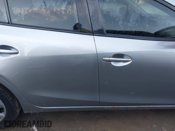 2014 Mazda 3 i Sport with VIN JM1BM1K70E1199887, listed as a IAAI auction lot 41589436 with 149,491 mi miles and . Bid and sale history available at carsss.com. Image 13.