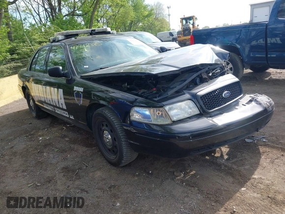 2010 Ford Police Interceptor с VIN 2FABP7BV8AX143700, выставлен на аукционе IAAI как лот 42202885 с пробегом 100 000 миль миль и . История ставок и продаж доступна на DreamBid. Изображение 1.