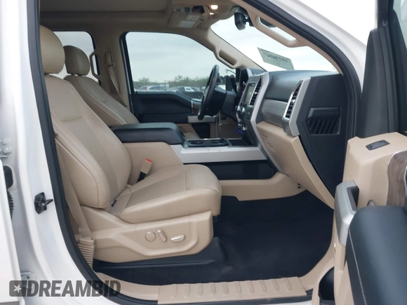 2018 Ford Super Duty F-250 SRW XL with VIN 1FT7W2BT3JEC06479, listed as a IAAI auction lot 40754929 with 153,387 mi miles. Bid and sale history available at carsss.com. Image 5.
