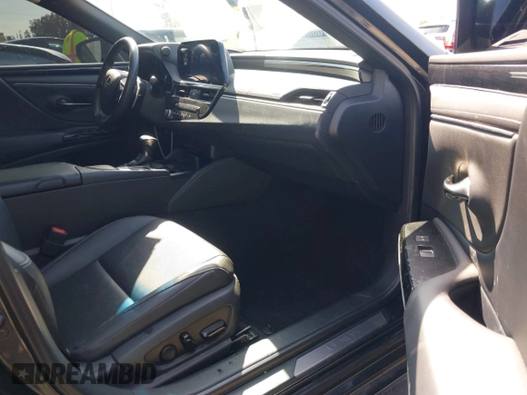 2022 Lexus ES 350 z VIN 58ACZ1B11NU120506, wystawiony jako IAAI lot #42082831 z przebiegiem 60 531 mil mil oraz . Historia ofert i sprzedaży dostępna na DreamBid. Obrazek 5.
