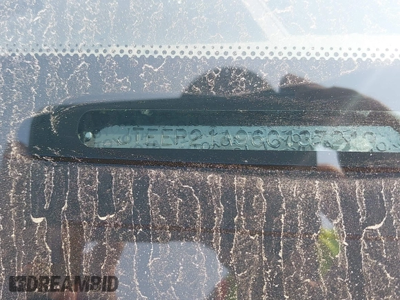 2006 Toyota Highlander w/3rd Row z VIN JTEEP21A960137219, wystawiony jako IAAI lot #41190319 z przebiegiem Nie podano mil oraz . Historia ofert i sprzedaży dostępna na DreamBid. Obrazek 12.