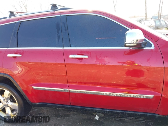 2011 Jeep Grand Cherokee Overland with VIN 1J4RR6GT7BC551649, listed as a IAAI auction lot 41897267 with 82,034 mi miles and . Bid and sale history available at DreamBid. Image 13.