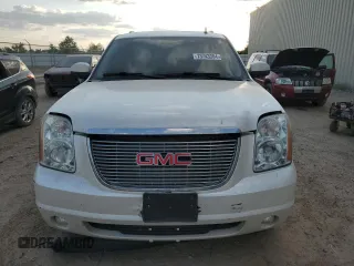 2012 GMC Yukon SLT with VIN 1GKS1CE03CR287810, listed as a Copart auction lot 73743304 with 206,122 mi miles and Salvage Title. Bid and sale history available at carsss.com. Image 5.