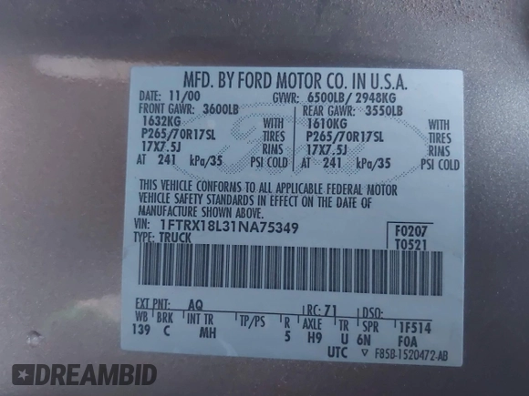 2001 Ford F-150 XL with VIN 1FTRX18L31NA75349, listed as a IAAI auction lot 40921255 with 165,872 mi miles. Bid and sale history available at carsss.com. Image 9.