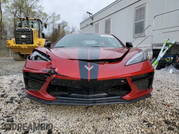 2021 Chevrolet Corvette 3LT z VIN 1G1YC2D42M5109127, wystawiony jako Copart lot #53816365 z przebiegiem 17 738 mil mil oraz Szkoda całkowita • Salvage title. Historia ofert i sprzedaży dostępna na DreamBid. Obrazek 5.