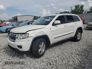 2011 Jeep Grand Cherokee Laredo with VIN 1J4RR4GG0BC633178, listed as a Copart auction lot 62320435 with Not provided miles and Clean title. Bid and sale history available at DreamBid. Image 1.