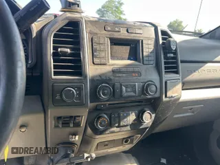2017 Ford F-250 Lariat with VIN 1FT7W2BT6HEB52976, listed as a IAAI auction lot 42731339 with 267,628 mi miles and . Bid and sale history available at DreamBid. Image 19.