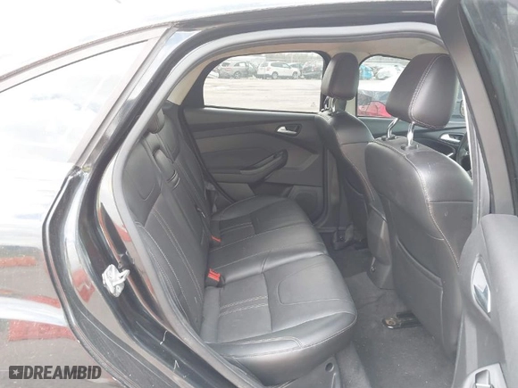 2012 Ford Focus SEL with VIN 1FAHP3H22CL284763, listed as a IAAI auction lot 41824652 with 178,451 mi miles. Bid and sale history available at carsss.com. Image 8.