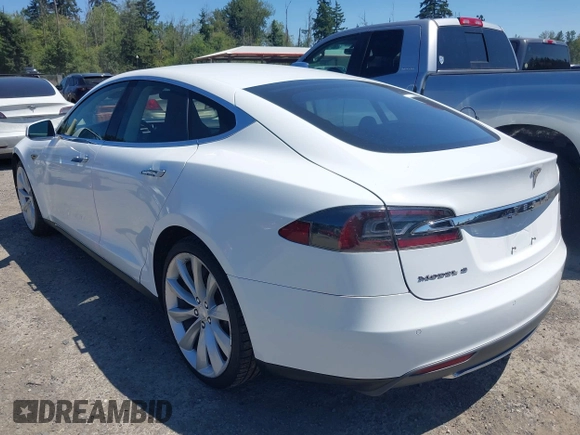 2014 Tesla Model S 60 с VIN 5YJSA1H18EFP29428, выставлен на аукционе IAAI как лот 42690205 с пробегом 54 435 миль миль и . История ставок и продаж доступна на DreamBid. Изображение 3.