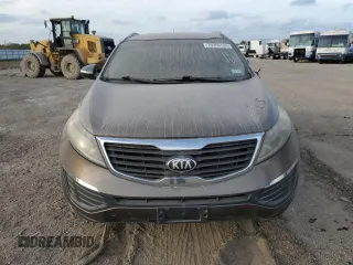 2013 Kia Sportage LX z VIN KNDPB3A23D7465413, wystawiony jako Copart lot #83694894 z przebiegiem 122 467 mil mil oraz Szkoda całkowita • Salvage title. Historia ofert i sprzedaży dostępna na DreamBid. Obrazek 5.
