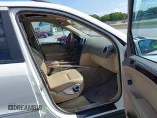 2008 Mercedes-Benz M 550 с VIN 4JGBB72E58A324969, выставлен на аукционе IAAI как лот 42319075 с пробегом 225 385 миль миль и . История ставок и продаж доступна на DreamBid. Изображение 5.