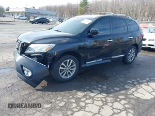 2014 Nissan Pathfinder Platinum z VIN 5N1AR2MM9EC691193, wystawiony jako IAAI lot #41835917 z przebiegiem 154 791 mil mil oraz . Historia ofert i sprzedaży dostępna na DreamBid. Obrazek 2.