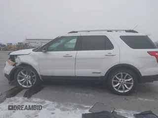 2014 Ford Explorer XLT with VIN 1FM5K8D89EGA68645, listed as a IAAI auction lot 41558230 with 144,082 mi miles and . Bid and sale history available at DreamBid. Image 14.