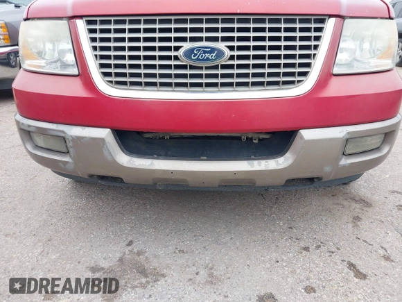 2003 Ford Expedition Eddie Bauer with VIN 1FMFU17L43LA92880, listed as a IAAI auction lot 41616760 with 216,714 mi miles. Bid and sale history available at carsss.com. Image 12.