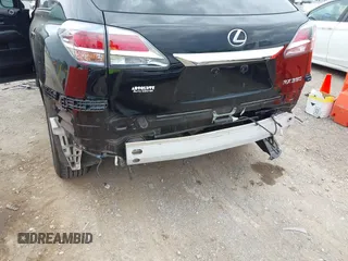 2013 Lexus RX 350 z VIN 2T2BK1BA1DC181244, wystawiony jako IAAI lot #42151910 z przebiegiem 128 898 mil mil oraz . Historia ofert i sprzedaży dostępna na DreamBid. Obrazek 6.