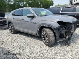 2021 Volkswagen Atlas SEL Premium R-Line with VIN 1V2FE2CA3MC206055, listed as a Copart auction lot 60788985 with 66,180 mi miles and Salvage title. Bid and sale history available at DreamBid. Image 4.