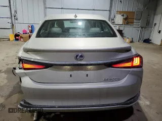 2022 Lexus ES 300h Luxury with VIN 58AEA1C17NU018349, listed as a Copart auction lot 43206535 with 13,464 mi miles and Salvage title. Bid and sale history available at DreamBid. Image 6.