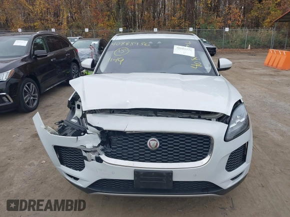 2019 Jaguar E-Pace S z VIN SADFJ2FX9K1Z43027, wystawiony jako IAAI lot #40888936 z przebiegiem 67 354 mil mil oraz . Historia ofert i sprzedaży dostępna na DreamBid. Obrazek 12.