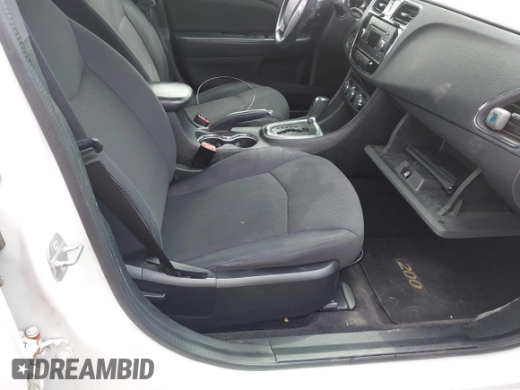 2014 Chrysler 200 Touring with VIN 1C3CCBBB7EN176881, listed as a IAAI auction lot 42054862 with 179,698 mi miles. Bid and sale history available at carsss.com. Image 5.