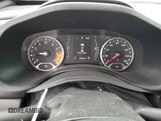 2018 Jeep Renegade Altitude z VIN ZACCJABB3JPJ53768, wystawiony jako Copart lot #52644795 z przebiegiem 65 872 mil mil oraz Czysty tytuł • Clean title. Historia ofert i sprzedaży dostępna na DreamBid. Obrazek 9.