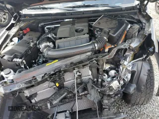 2024 Nissan Frontier SV z VIN 1N6ED1EJXRN648900, wystawiony jako Copart lot #56671275 z przebiegiem 10 471 mil mil oraz Nie do naprawy • Non repairable. Historia ofert i sprzedaży dostępna na DreamBid. Obrazek 11.
