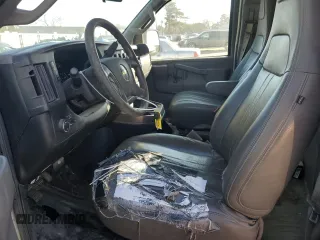 2017 Chevrolet Express Cargo with VIN 1GCZGHFG3H1183700, listed as a Copart auction lot 42375805 with 123,280 mi miles and Salvage title. Bid and sale history available at DreamBid. Image 7.