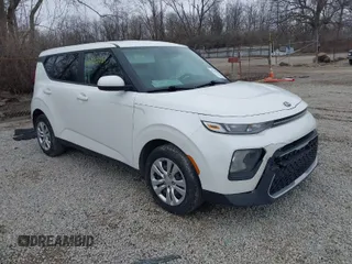 2021 Kia Soul LX with VIN KNDJ23AU8M7767416, listed as a IAAI auction lot 41703981 with 167,187 mi miles. Bid and sale history available at carsss.com. Image 1.