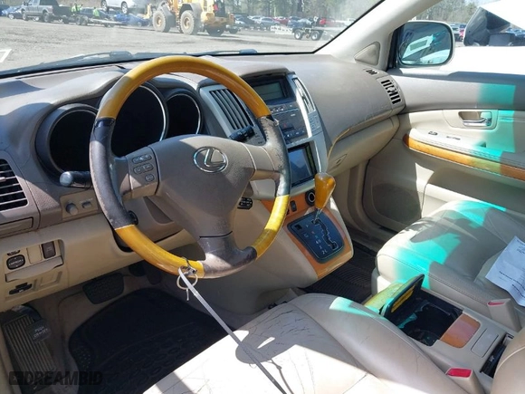 2004 Lexus RX 330 with VIN 2T2HA31UX4C006947, listed as a IAAI auction lot 41984838 with 178,226 mi miles. Bid and sale history available at carsss.com. Image 5.