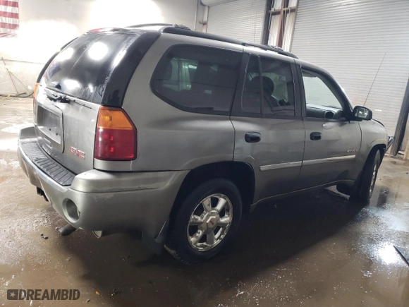 2006 GMC Envoy SLE with VIN 1GKDT13S762185578, listed as a Copart auction lot 44587735 with 310,991 mi miles and Salvage Title. Bid and sale history available at carsss.com. Image 3.
