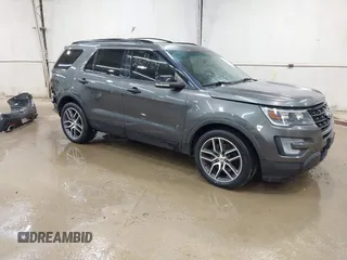 2016 Ford Explorer Sport z VIN 1FM5K8GT9GGB60311, wystawiony jako IAAI lot #42507104 z przebiegiem 121 776 mil mil oraz . Historia ofert i sprzedaży dostępna na DreamBid. Obrazek 1.
