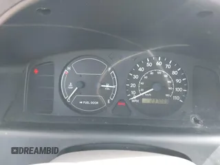 2000 Chevrolet Prizm LSi z VIN 1Y1SK5287YZ408470, wystawiony jako IAAI lot #42116829 z przebiegiem 237 089 mil mil oraz . Historia ofert i sprzedaży dostępna na DreamBid. Obrazek 7.