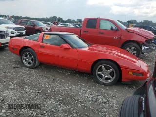 1996 Chevrolet Corvette with VIN 1G1YY22P6T5110052, listed as a Copart auction lot 64186044 with 0 mi miles and Salvage Title. Bid and sale history available at carsss.com. Image 4.